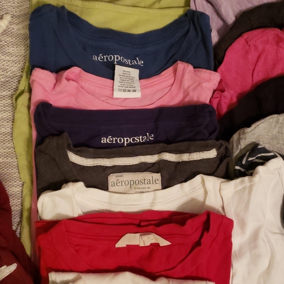 *** SOLD**XS Bundle deal!! 20 pieces of clothing!! - Picture 4 of 15